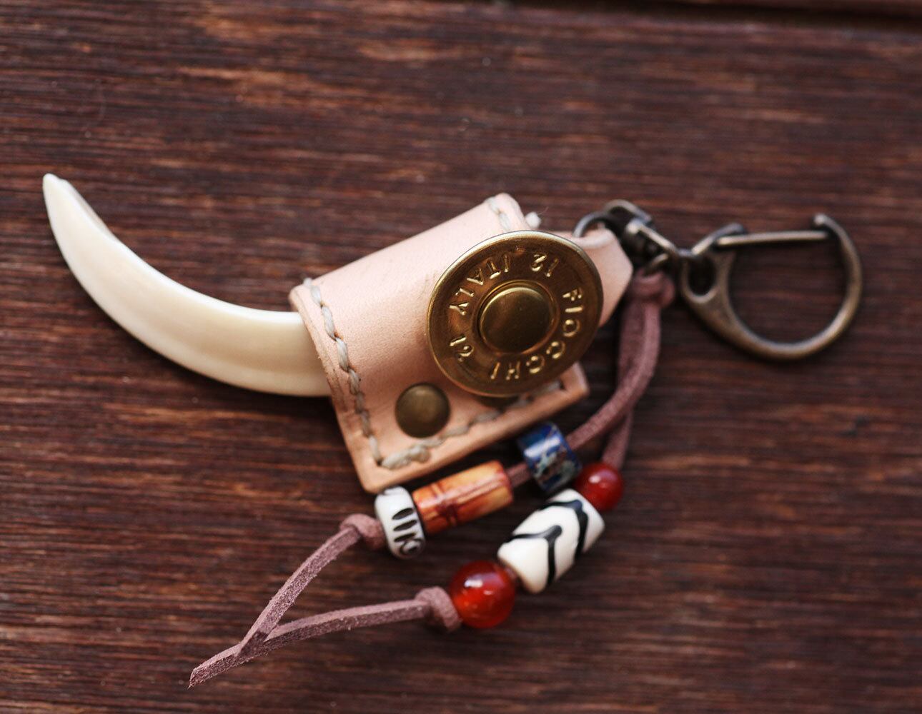 豊島産 イノシシ牙キーホルダー 薬莢かしめ002 豊島狩猟採集ハンドクラフト 豊島産 イノシシ牙キーホルダー 薬莢かしめ002 豊島狩猟採集ハンドクラフト