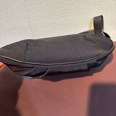 B.stuff　新型☆ちょっと小さめナイロンコンビボディバッグ