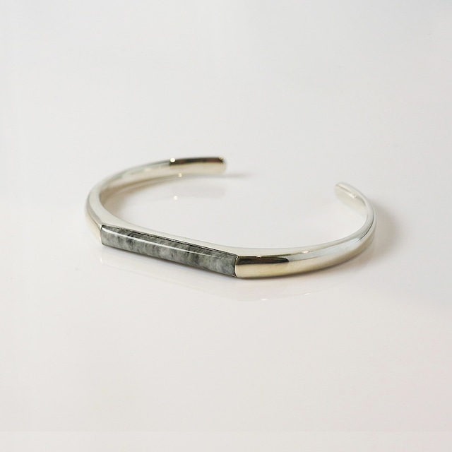 HISUI 'SHIKAKU'  / Bracelet (Grey)