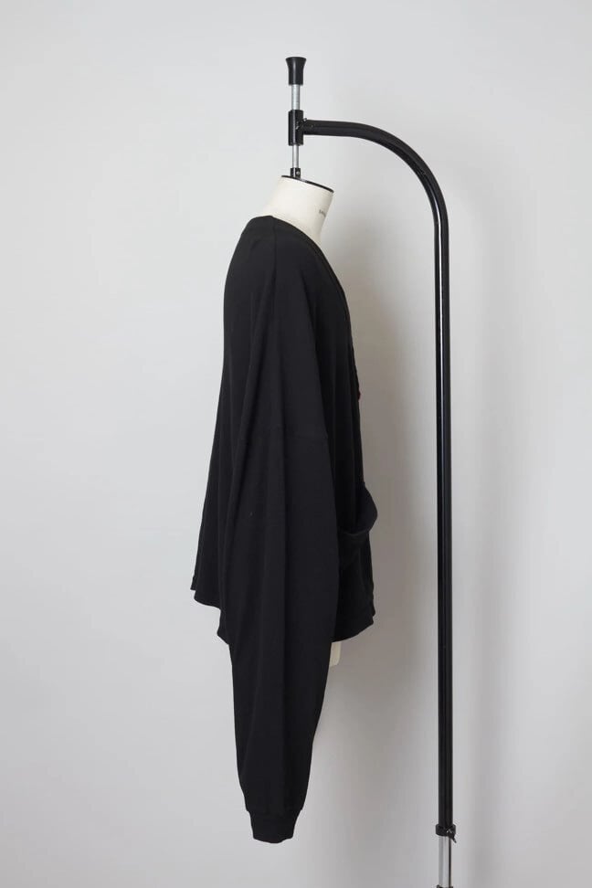 24SS】SHINYAKOZUKA MASSIVE SLEEVE CARDI (BLACK) 2401SK36 | IAAAM