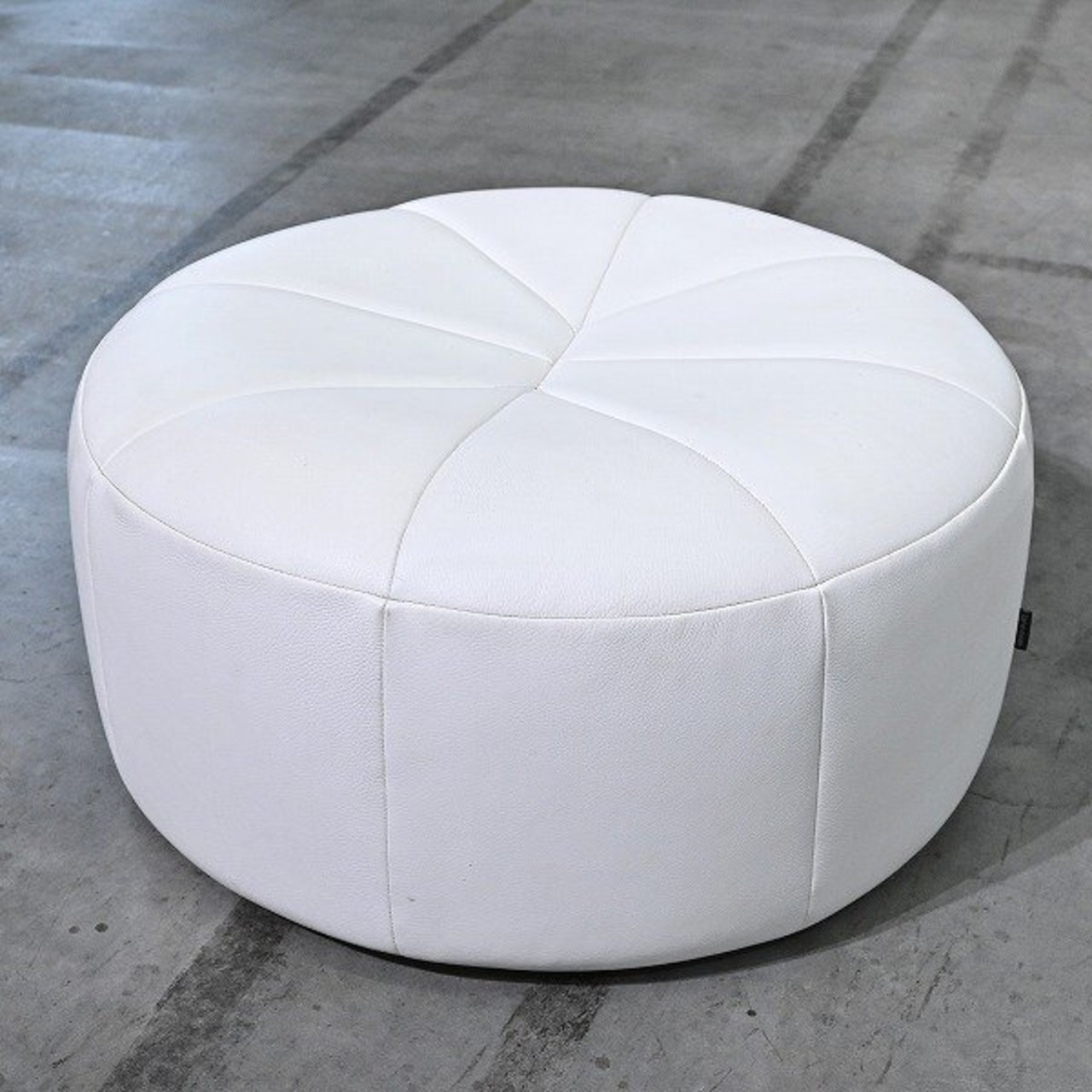 リーン・ロゼ 29万「ロゼパンプキン/ROSETPUMPKIN」オットマン 本革 パフ クッション ピエール ポラン Pierre Paulin ligne Roset フランス【中古家具/中古インテリア/USED家具ユーズド家具/リサイクル】