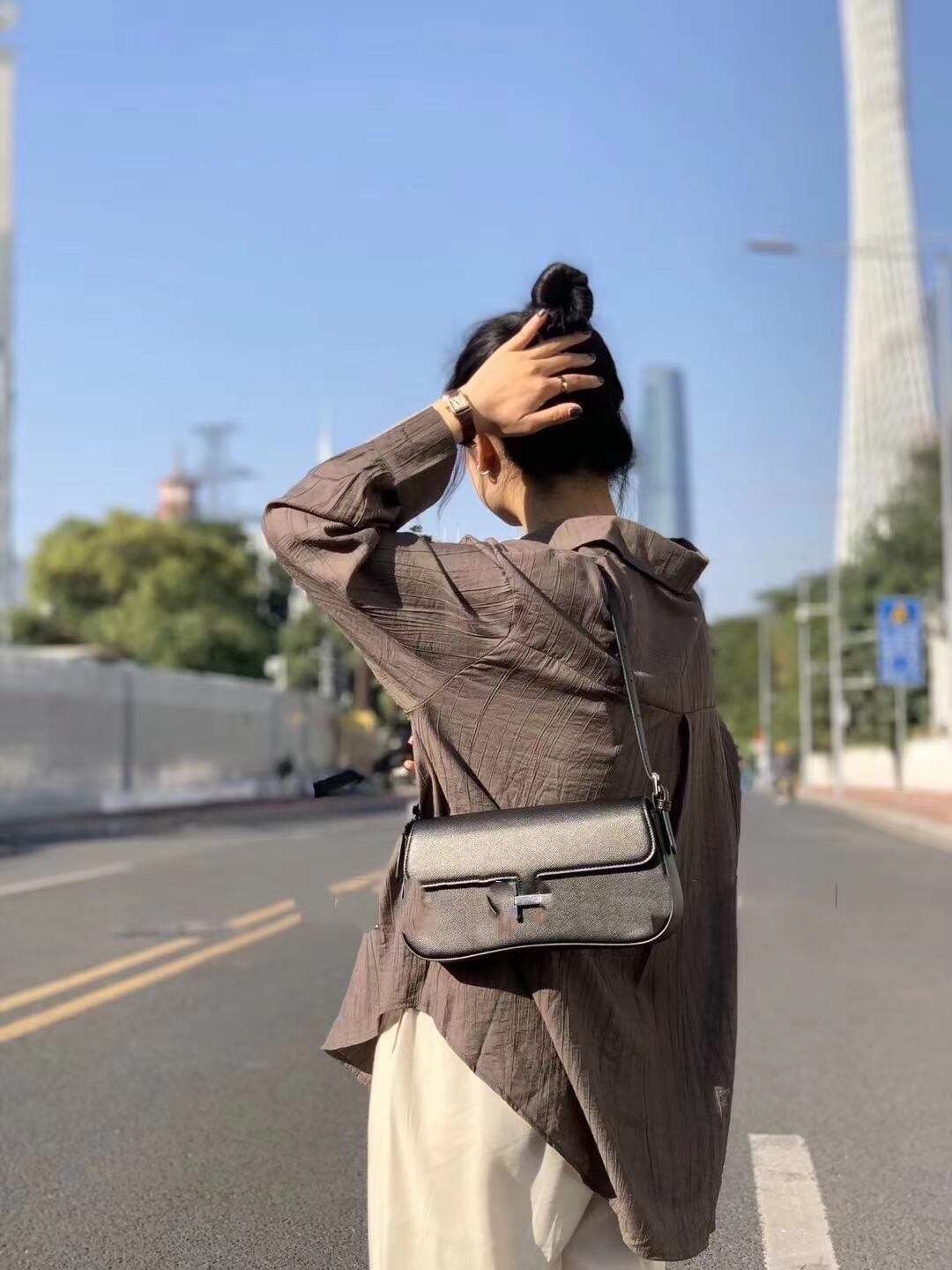 シワ加工　オーバーサイズシャツ　AJ2206-606