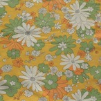 [B89]ドイツ ヴィンテージファブリック 72×50cm　黄色の花柄