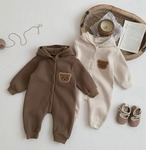 【66～100】全2色テディパッチフーディーロンパース