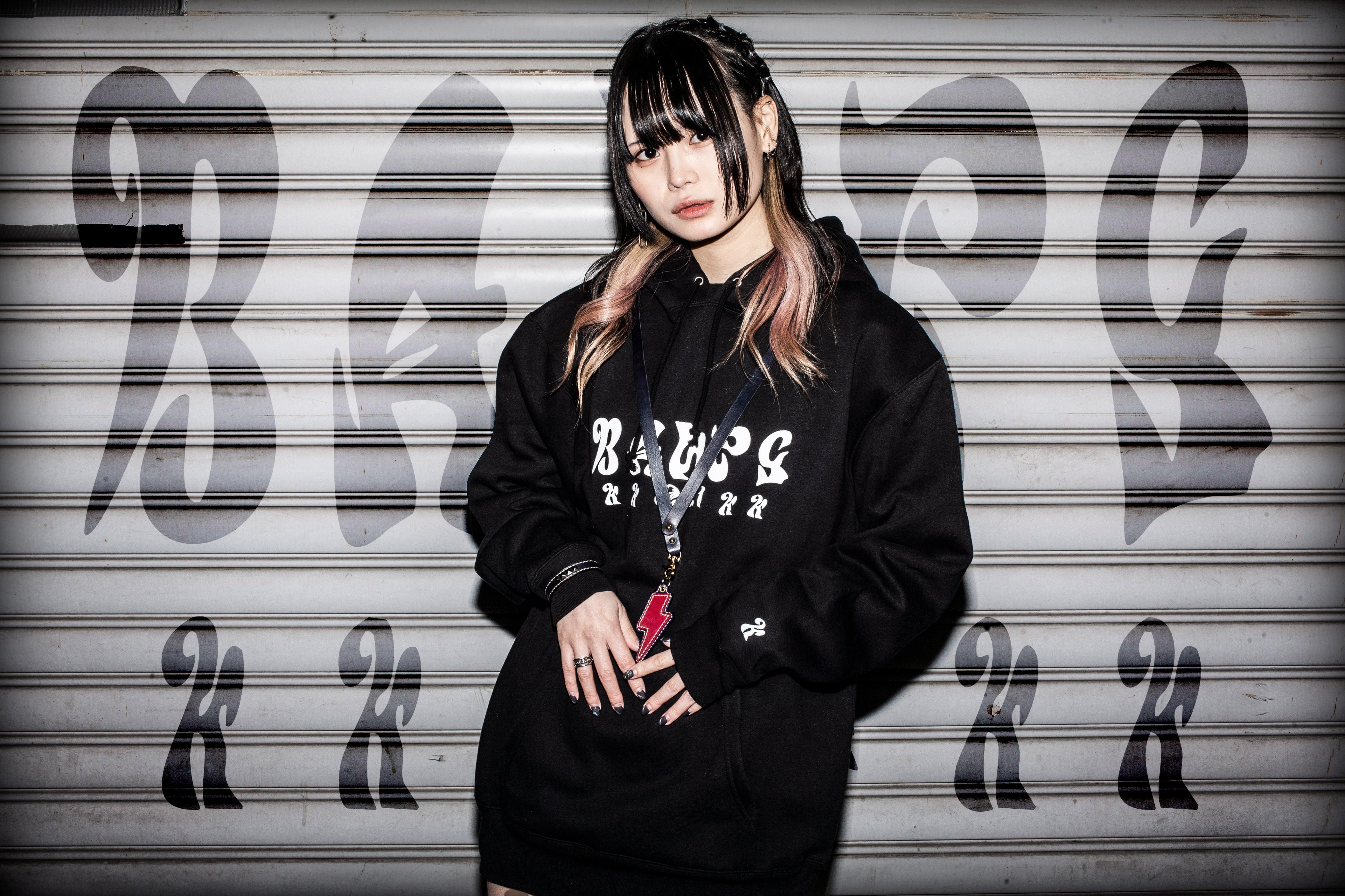 Blaze Logo/ﾌﾟﾙｵｰﾊﾞｰﾊﾟｰｶｰ | BANGS