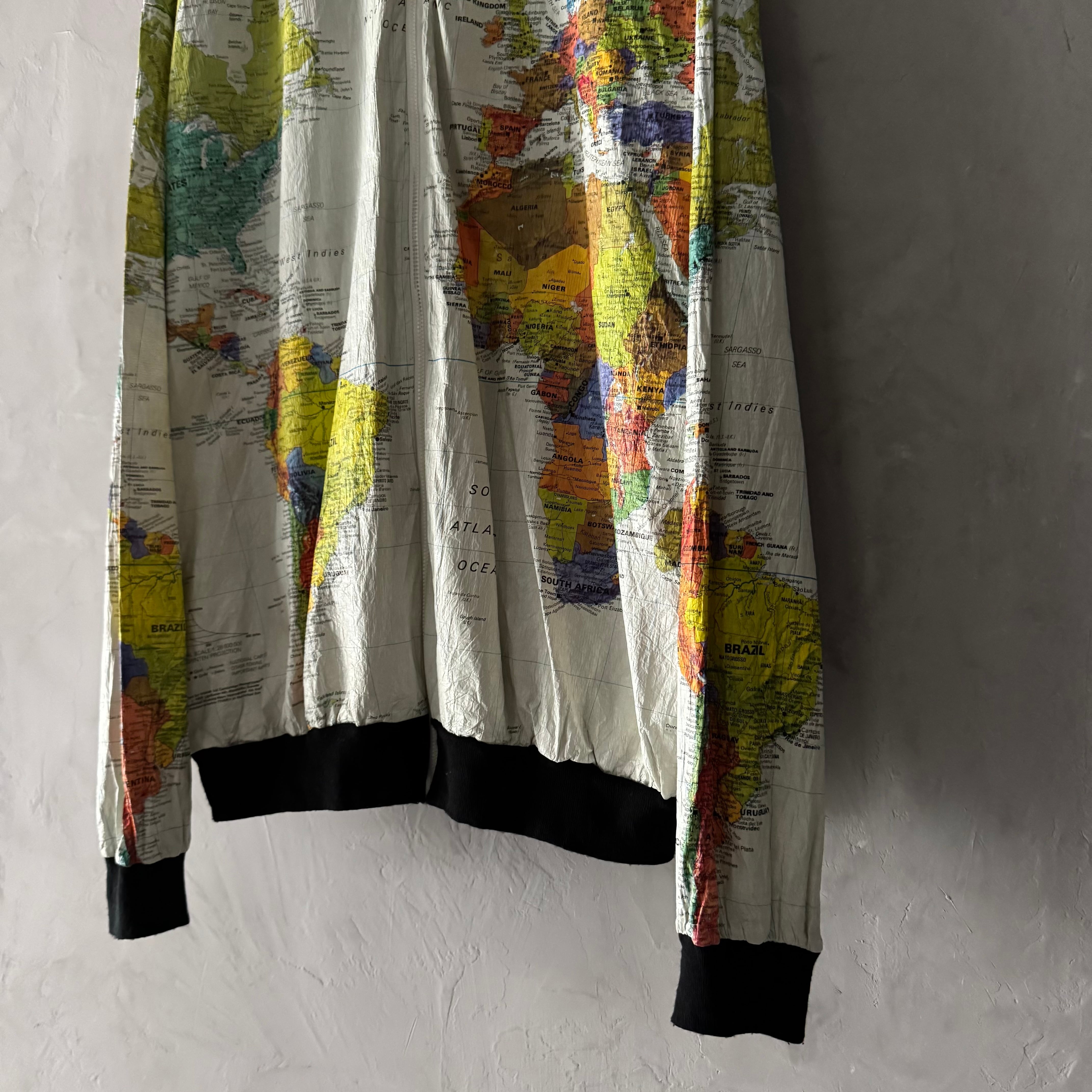 WEARIN' THE WORLD- 80's〜 World Map Paper Jacket | ROOT online