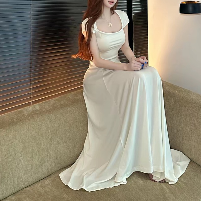 Milk skin dress　260729