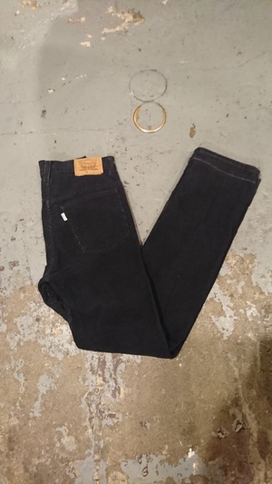 UK Levi's "630-2059" BLACK CORDUROY PANTS