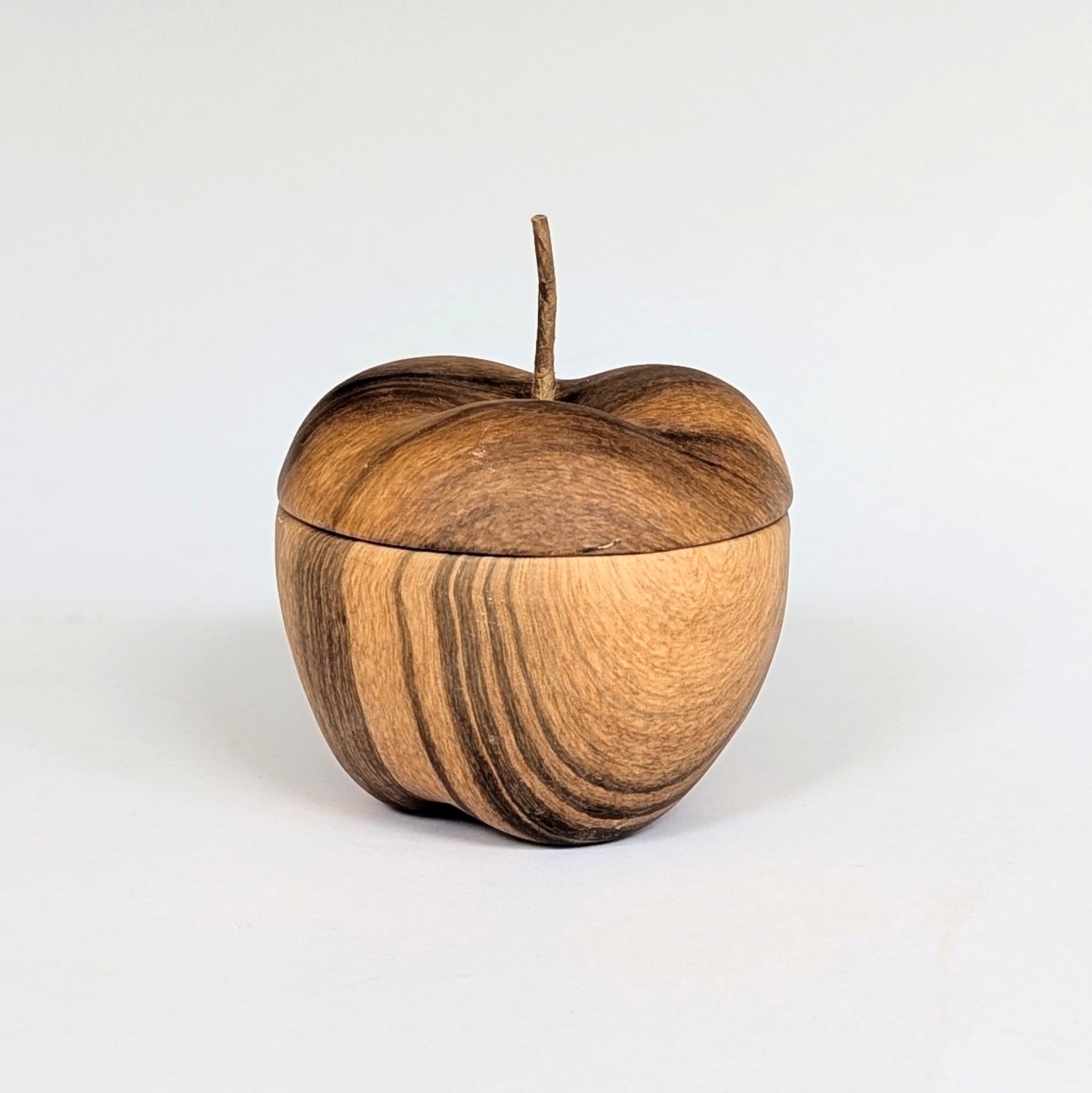 【フランス製】木製リンゴ型の小物入れ WOOD GRAIN CERAMIC JAR : Apple | BamBooks the Heritage