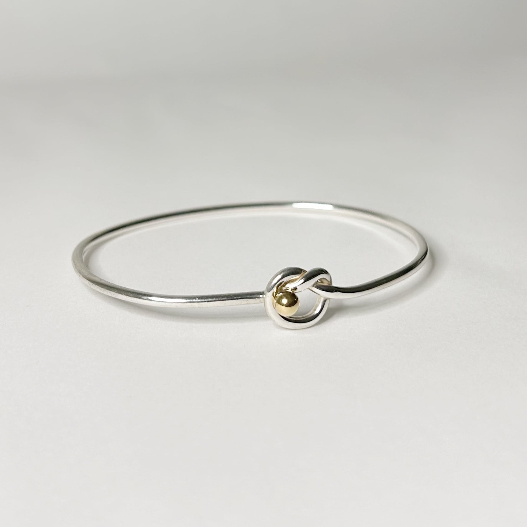 TB7056】Tiffany&Co. love knot bangle/silver925,K18/ティファニー