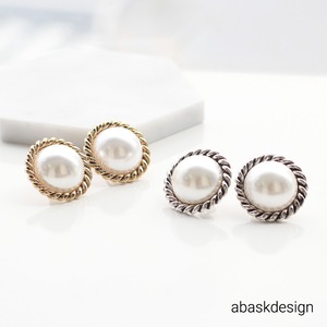 \期間限定1000円ポッキリ/【ネコポス便】ツイストパールイヤリング (0057)