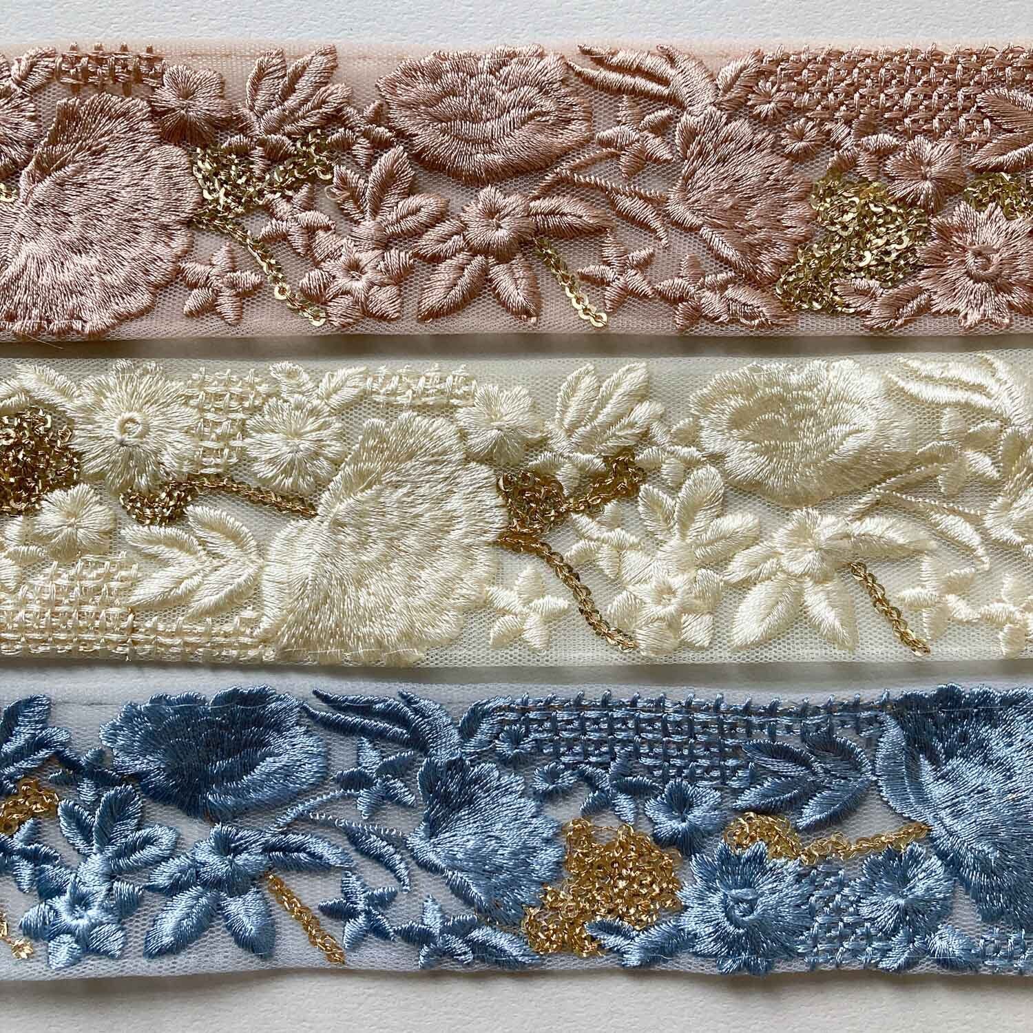 no.171 再販✩.*˚刺繍リボンとお花のアンティーク風アクセサリー✩.*˚ 再入荷〉スパンコールとクロスステッチ入お花刺繍リボン（1mカット
