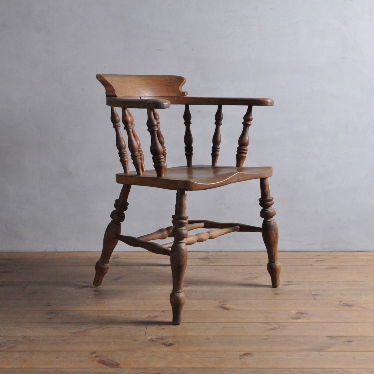 Captain Chair / キャプテンチェア 〈アームチェア・デスク Captain Chair / キャプテンチェア 〈アームチェア・デスク