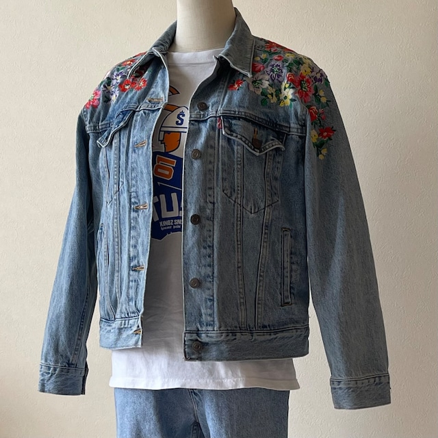 LEVI'S 00s Floral embroidery Denim Jacket W219