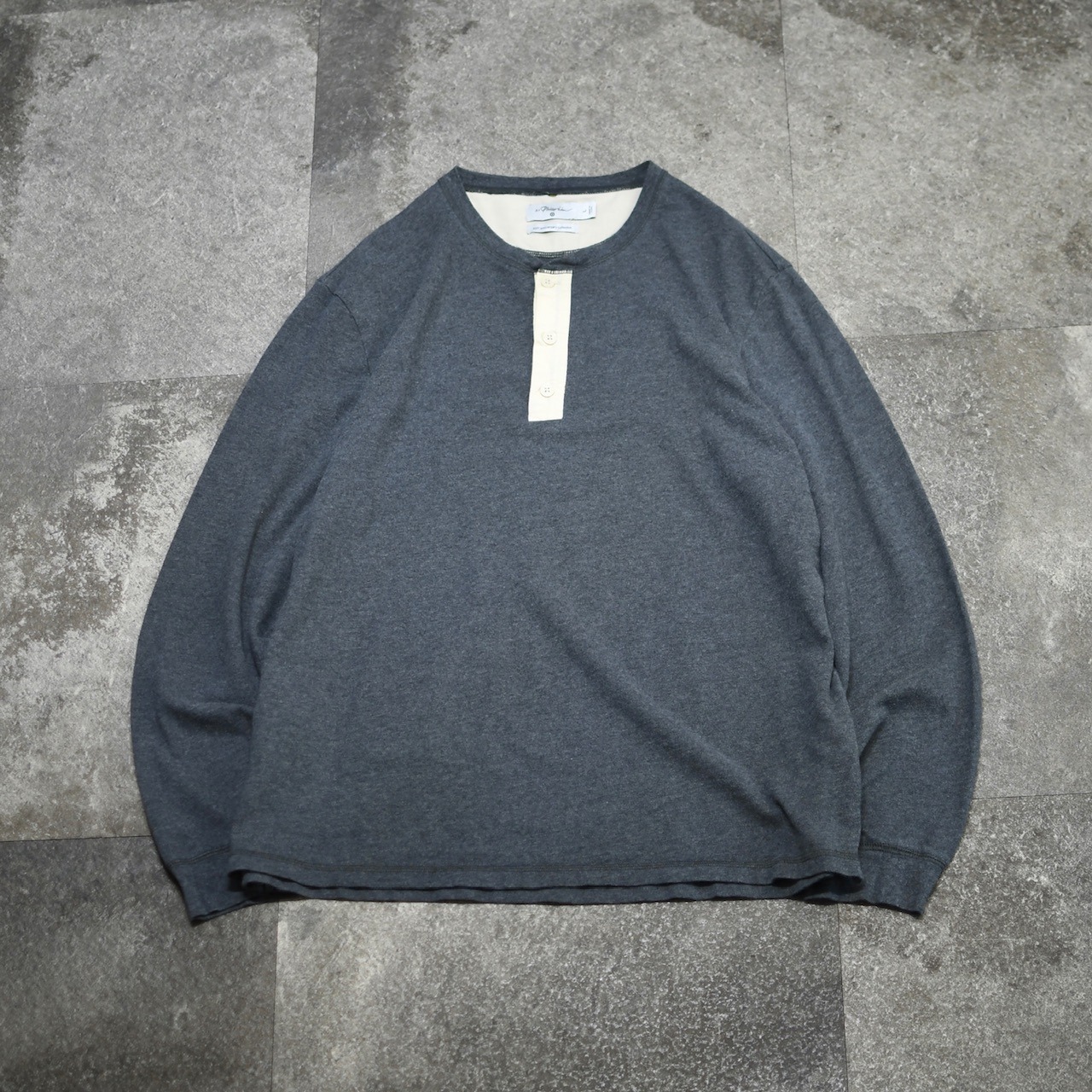 henry neck long sleeve tee charcoal gray