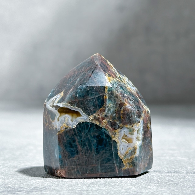 ブルーアパタイト タワー型34◇Blue apatite ◇ 天然石・鉱物・パワーストーン