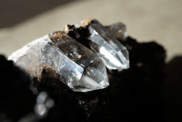 モロッコ産クォーツ/シデライト Quartz / Siderite 1487