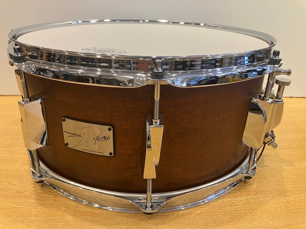 海外発注品】REMO FD-514 FIBERSKYN 3 DIPLOMAT 14
