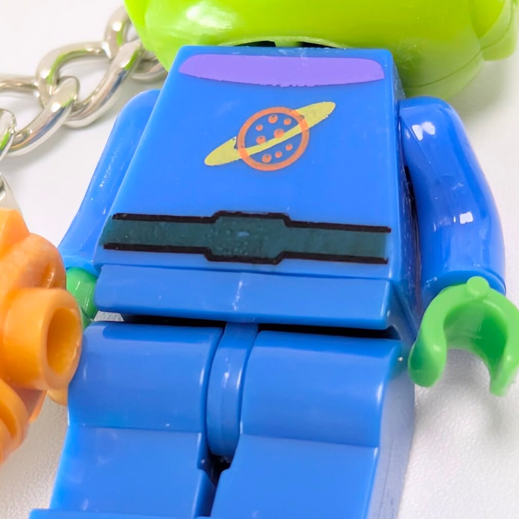 ★ブロックフィギュアキーホルダー★【トイストーリー (Toy Story)】リトル・グリーン・メン / エイリアン 〚アメリカン雑貨 アメトイ〛
