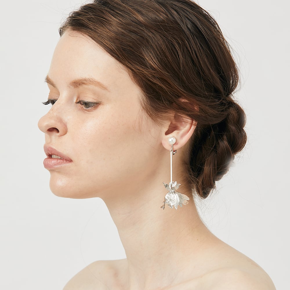 Floral swingシルバーフラワーペタル・スイングイヤリング＆ピアス