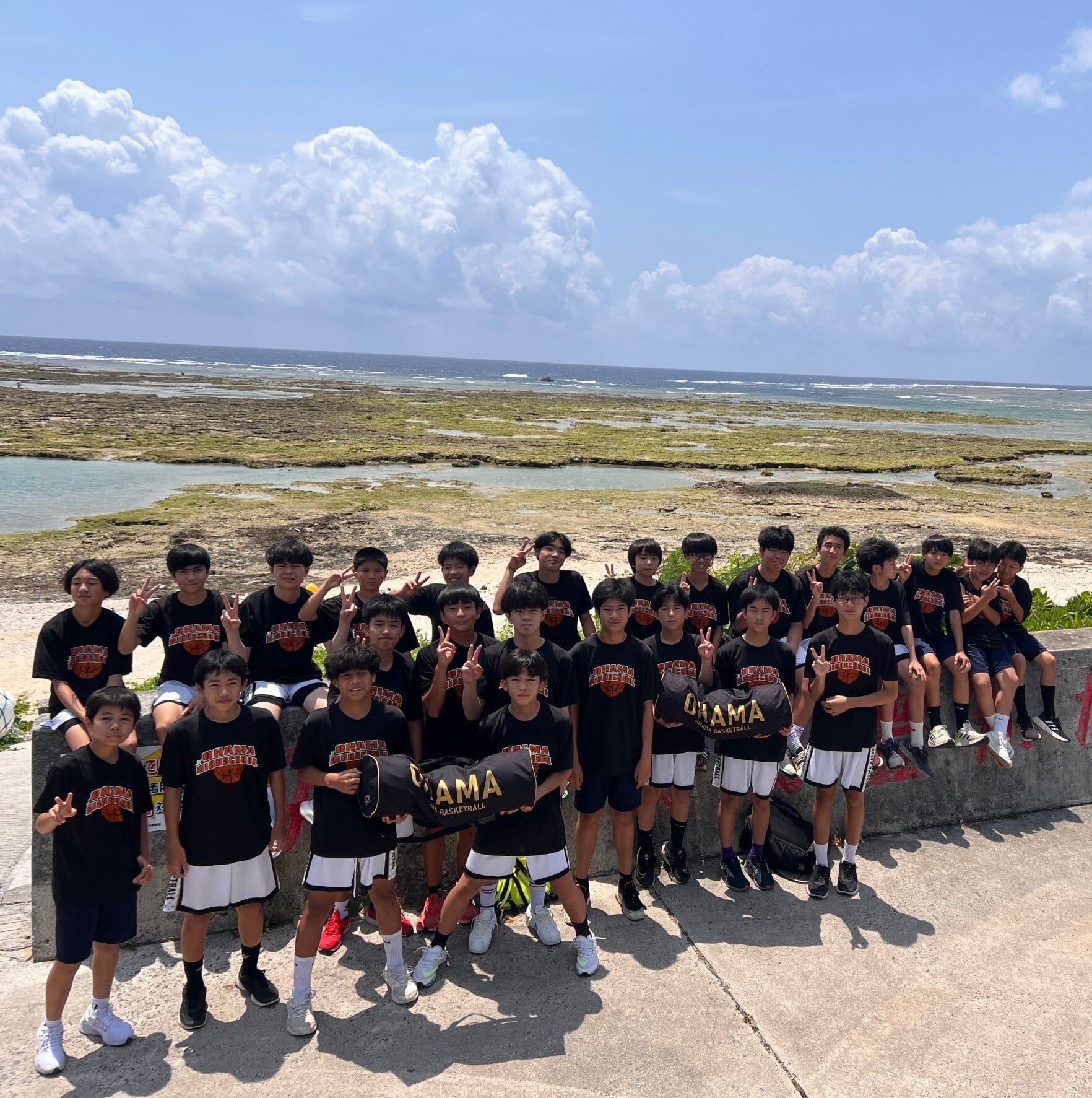 大浜中学校男子バスケットボール部 チームTシャツ半袖 | 石垣島の部活