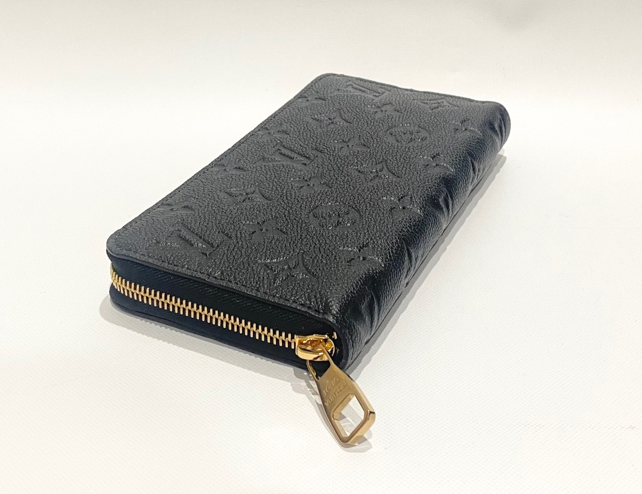 Louis Vuitton ルイヴィトン 長財布 レディース M28791 ジッピーウォレット