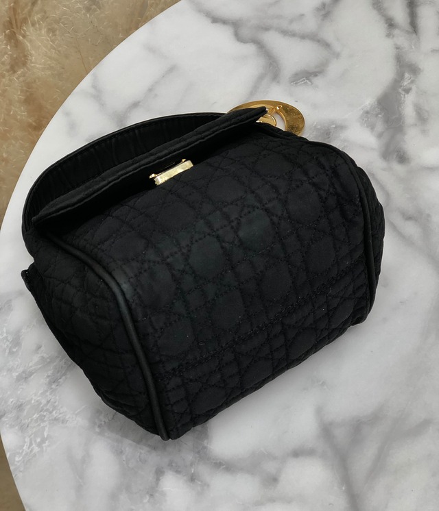 Christian Dior クリスチャン ディオール　カナージュ　Diorチャーム　ナイロン　ミニバッグ　ハンドバッグ　ブラック　kjas5s
