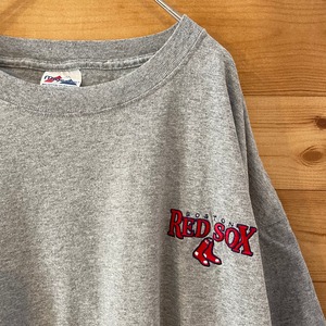 【Majestic】MLB メジャーリーグ レッドソックス 半袖 Tシャツ 刺繍ロゴ 2XL オーバーサイズ REDSOX US古着