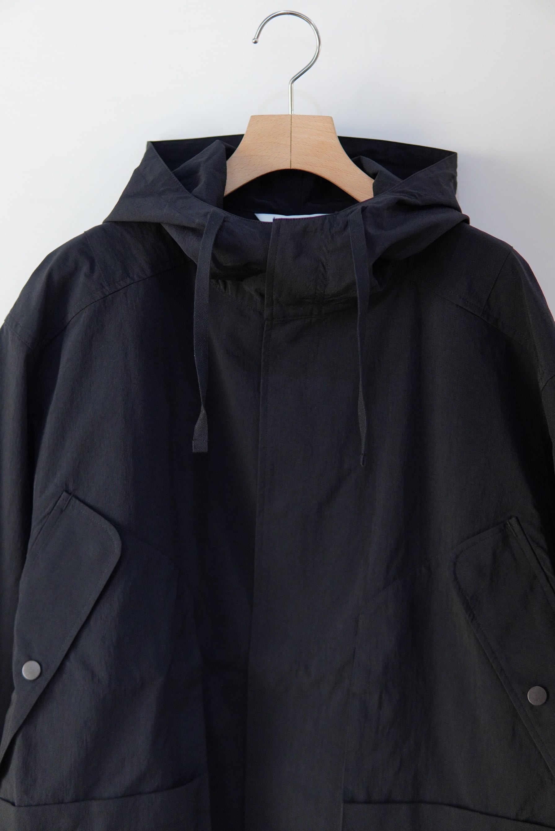 ANCELLM / WRINKLED NYLON OVER HOODIE / ANC-SH110 | POETRY