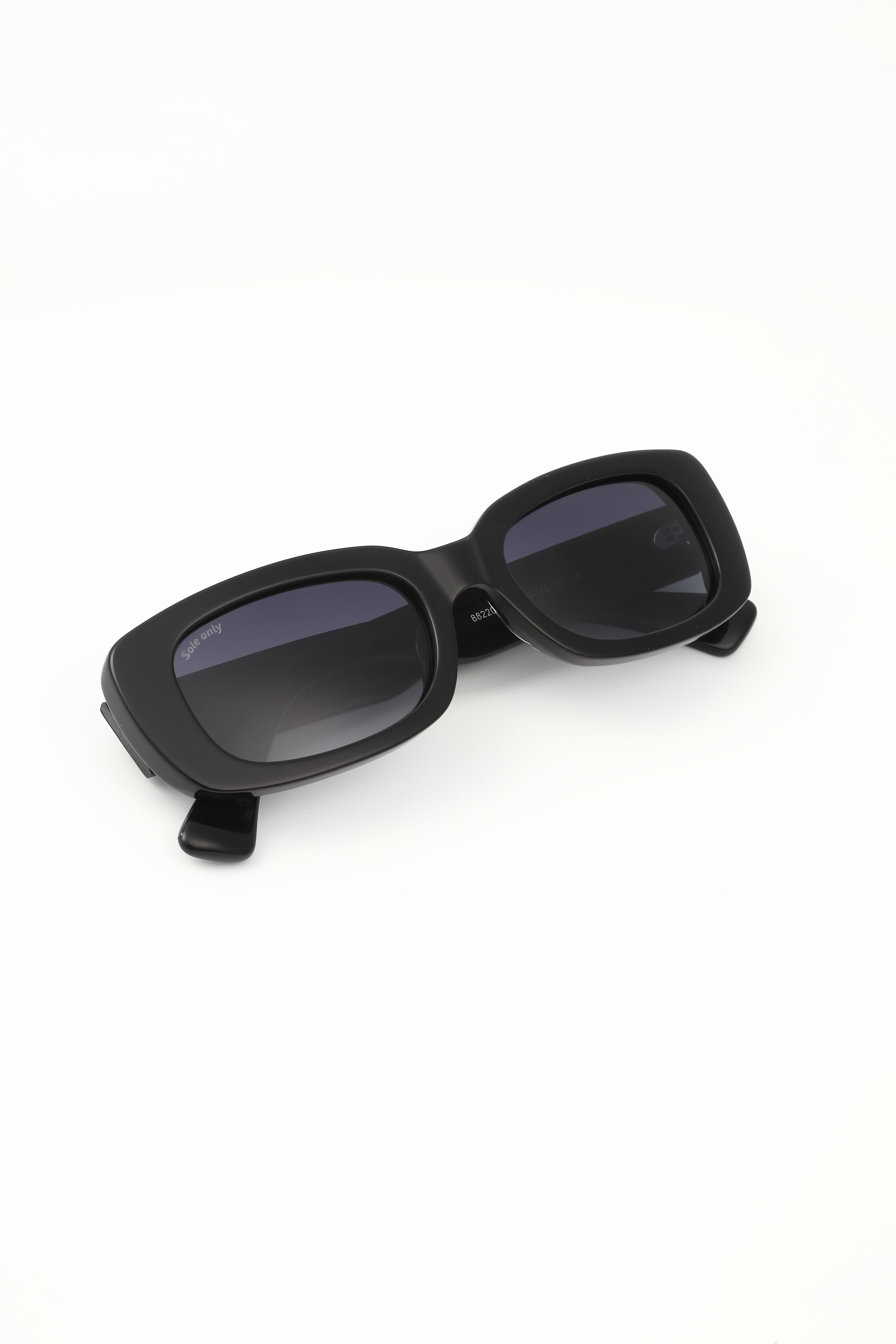ole only square sunglasses Black | $ole only