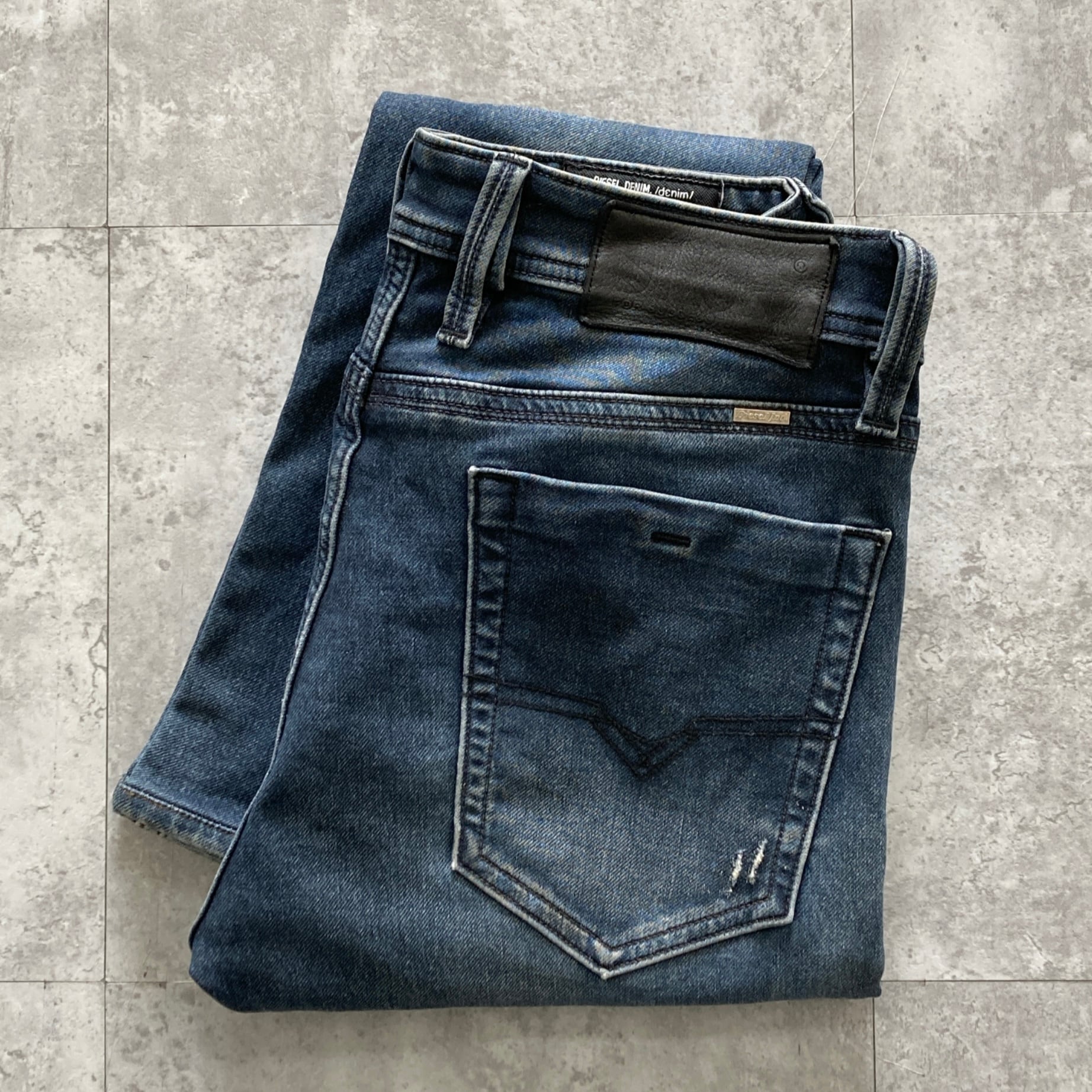 W29 L32】DIESEL ディーゼル レザーパッチ ジッパーフライ 縦落ち ヒゲ