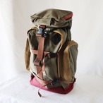 【Deadstock Item】バックパック / Convertible 2WAY Backpack/ スモーキーカーキ×バーガンディ・ボトム