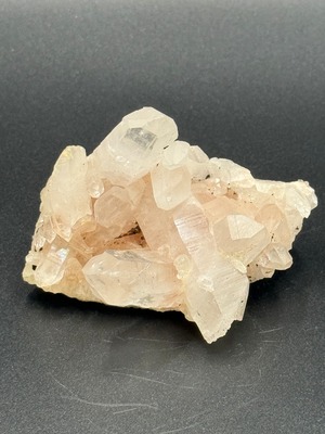 ヒマラヤ産マニカラン水晶原石　82g. [006]