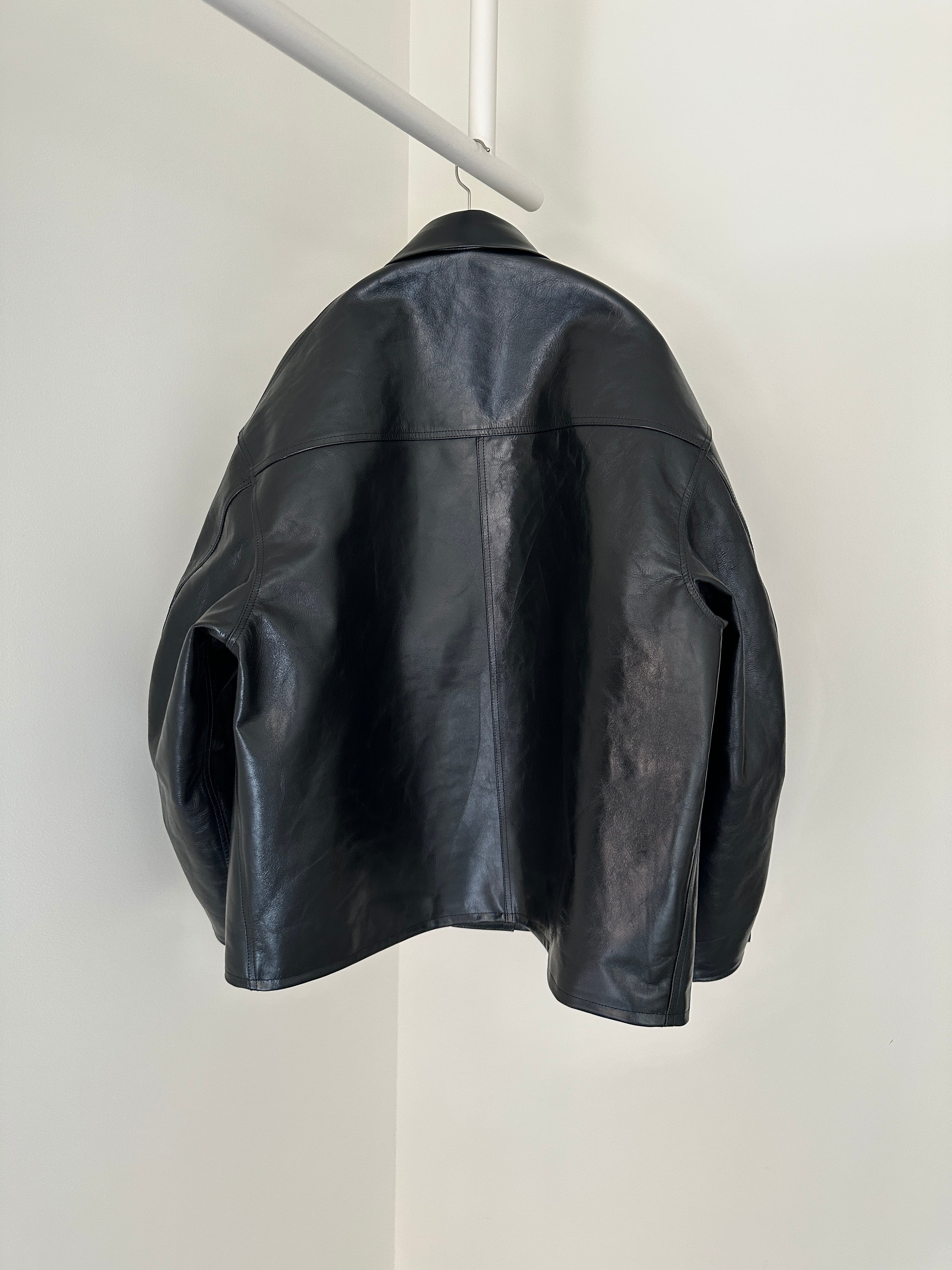 新品 定価96,800円 インバーティア カーコート TEIMEN GINZA 60%OFF【NO ID.(ノーアイディー)】ｼﾝｾﾃｨｯｸﾚｻﾞｰBIGｶｰｺｰﾄ(855006-838C