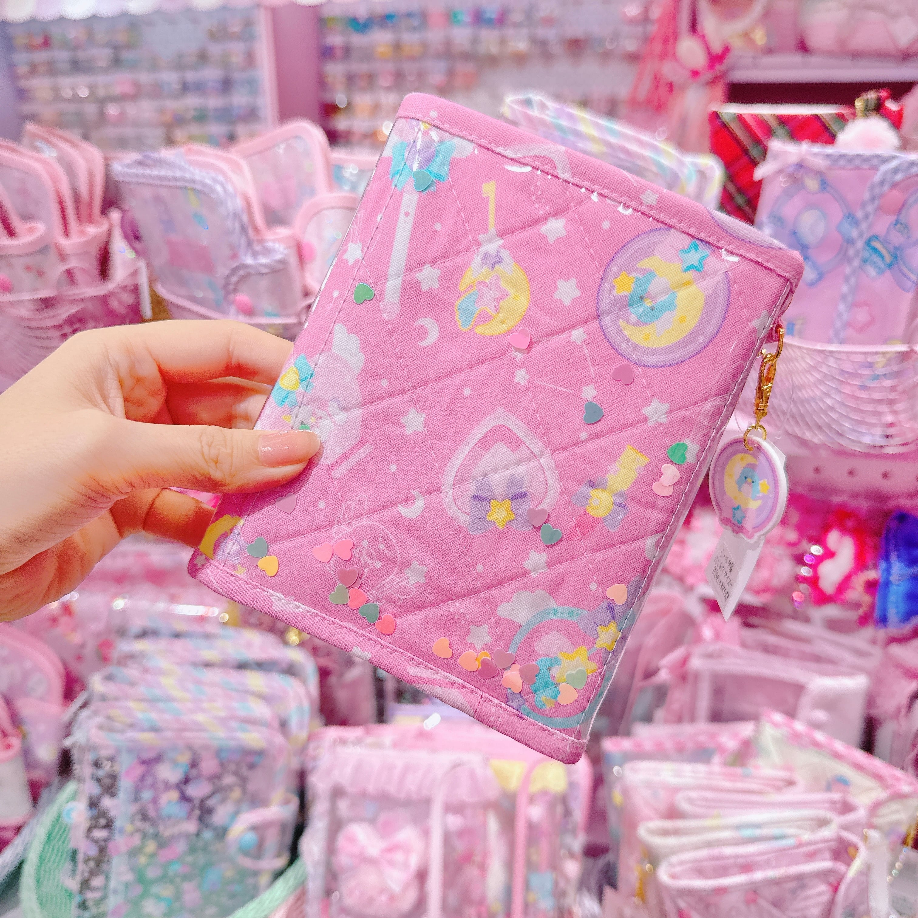 【N4】46-3チャーム付きシール帳（ミニ６穴サイズ台紙１０枚付）