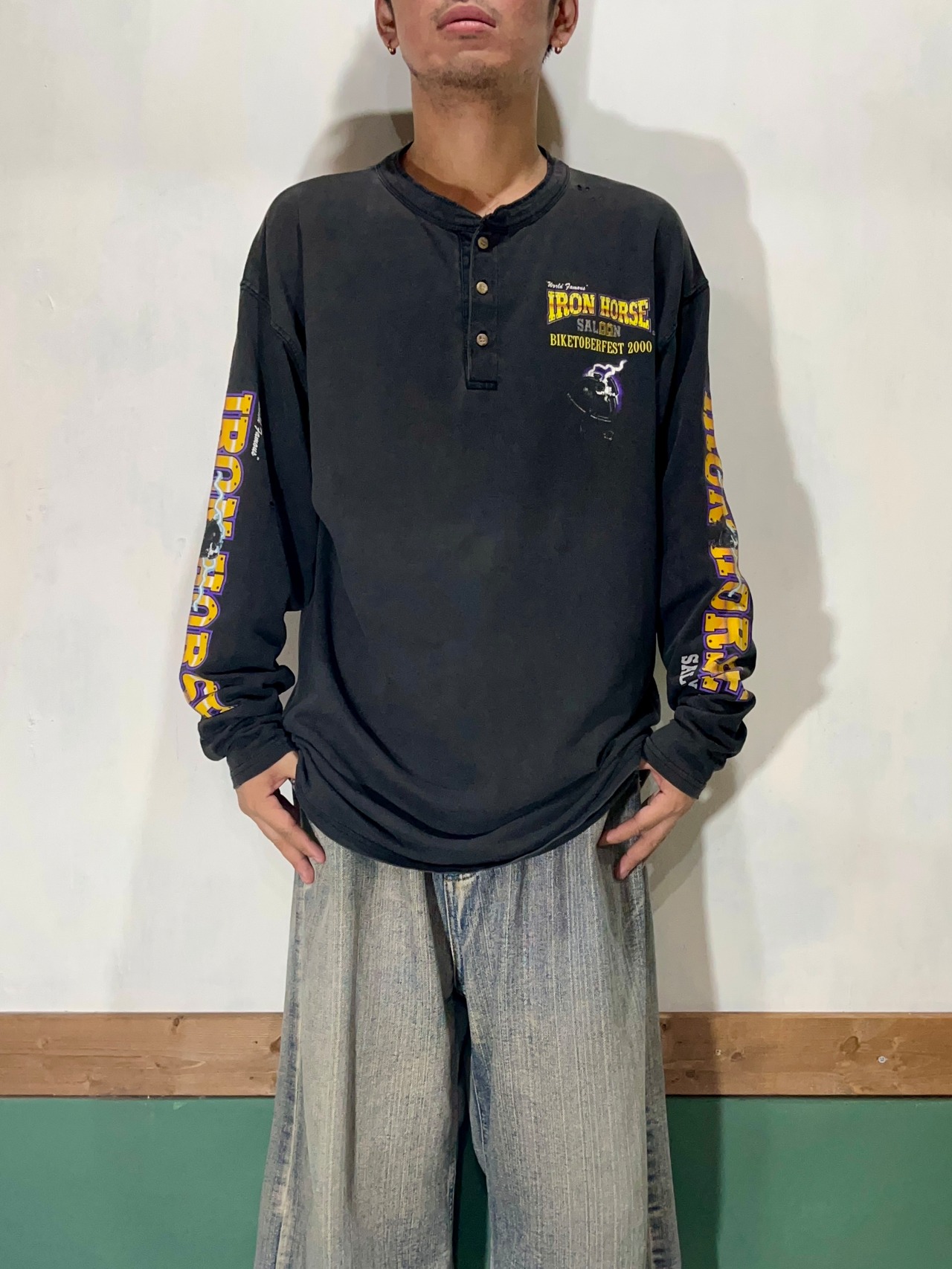 00's GILDAN Henry Neck L/S T-Shirt【L】