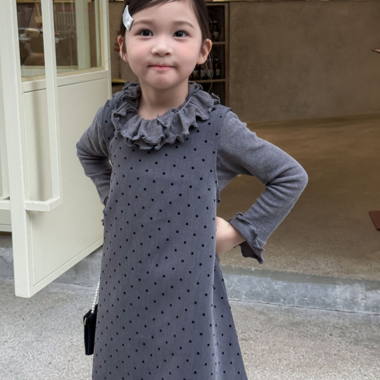 秋フリルカラーTシャツ