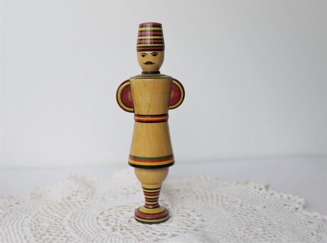 コサックダンス　ヴィンテージ木製人形　ロシア人形