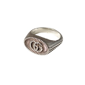 GUCCI silver signet ring “GG marmont”