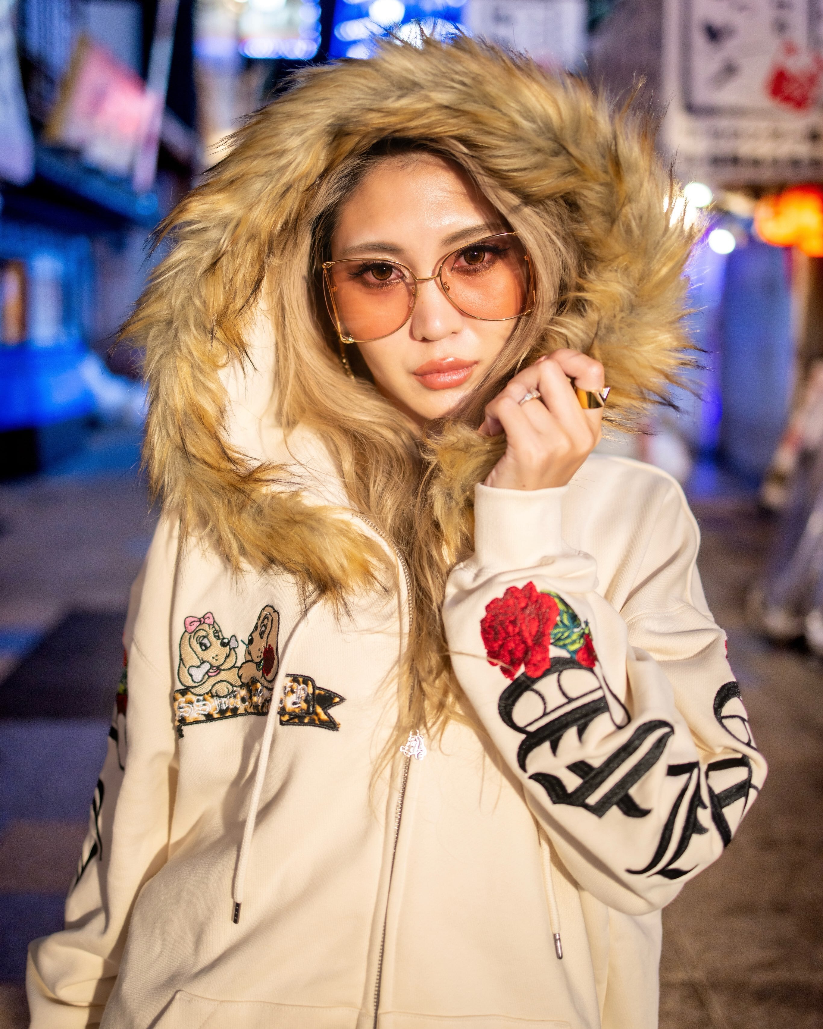 GALFY×Rafu&Co】ワンッ‼︎ROSEちゅー犬ZIPパーカー | GRATIFY