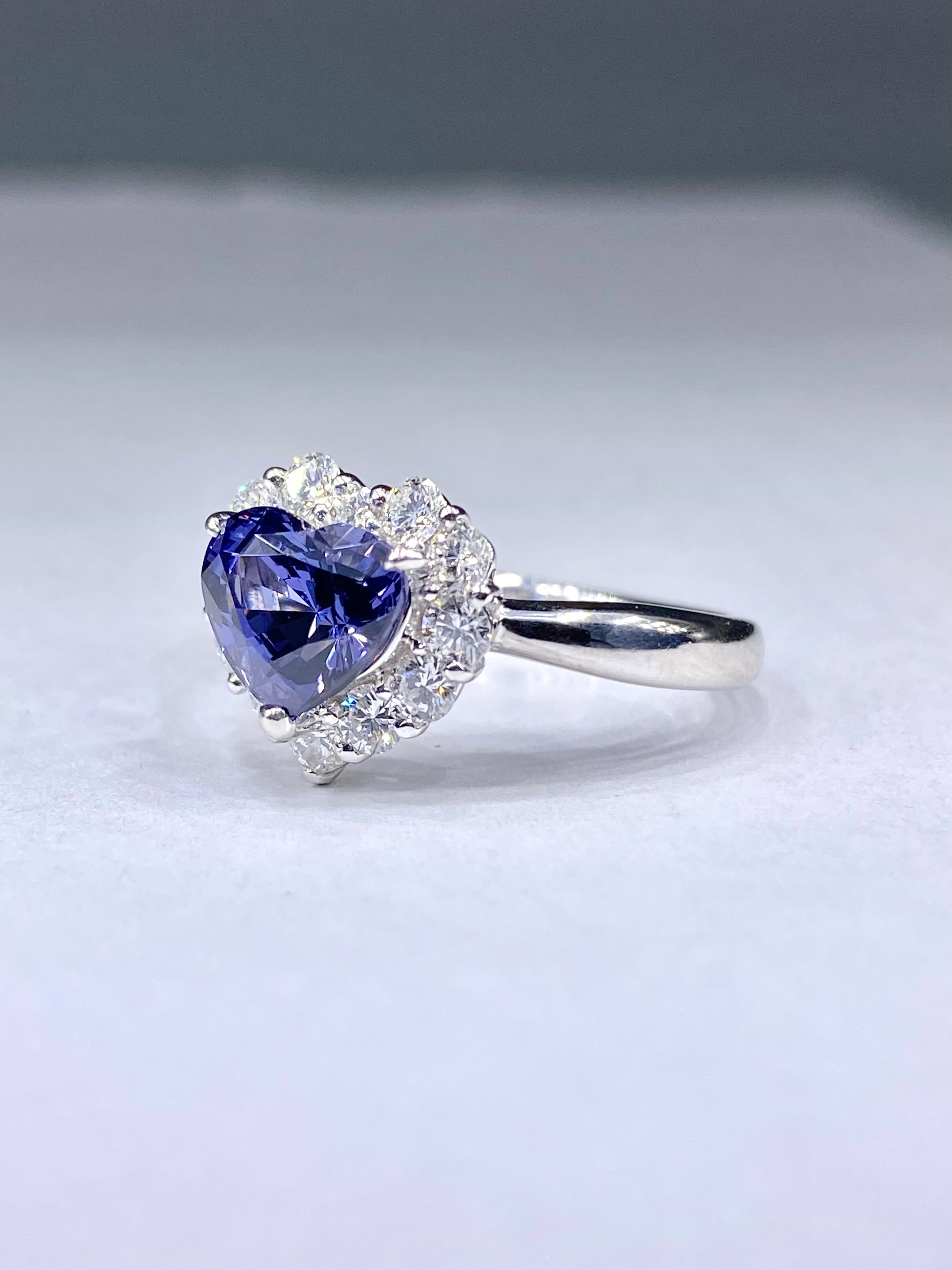 さくら＞天然コバルトスピネル　リング コバルトスピネル 2.075ct / ダイヤモンド 計0.72ct Pt900