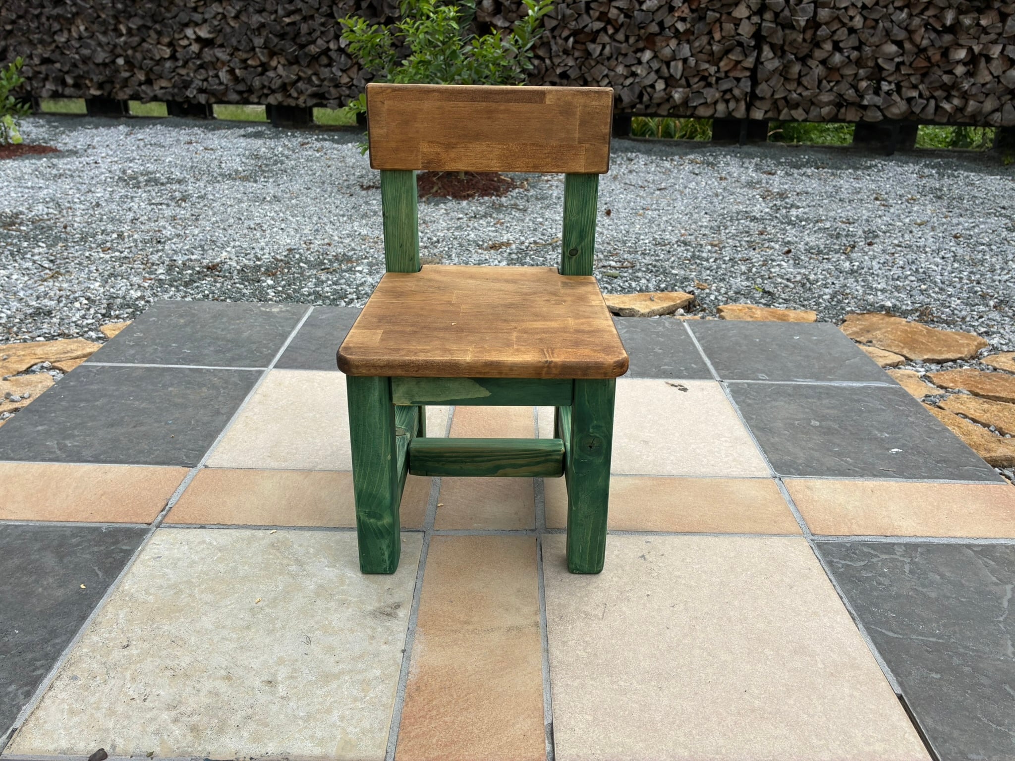 キッズチェア グリーン | 手創り家具工房 alegria