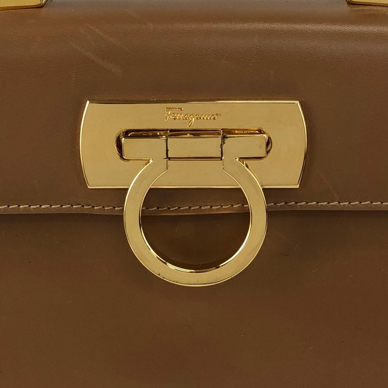 Salvatore Ferragamo サルヴァトーレ フェラガモ ハンドバッグ