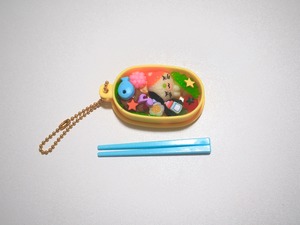 かわいい！おこさまべんとうマスコットvol.15-ぽかぽか赤ちゃん編-④おくるみ猫ちゃん弁当