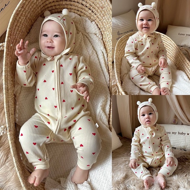 【BABY】北欧風　ハートリブオールインワン