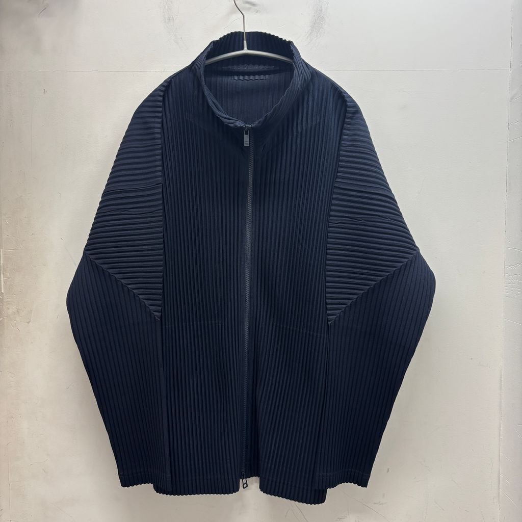 HOMME PLISSE オムプリ　BASICS ジップブルゾン　ネイビー HOMME PLISSE ISSEY MIYAKE オムプリッセイッセイミヤケ BASICS Zip