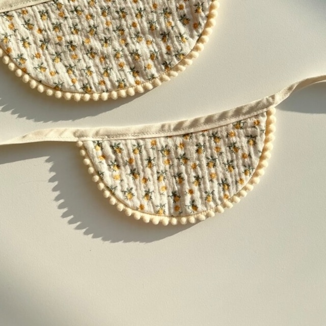 bib from WETNOSE 猫 エプロン スタイ