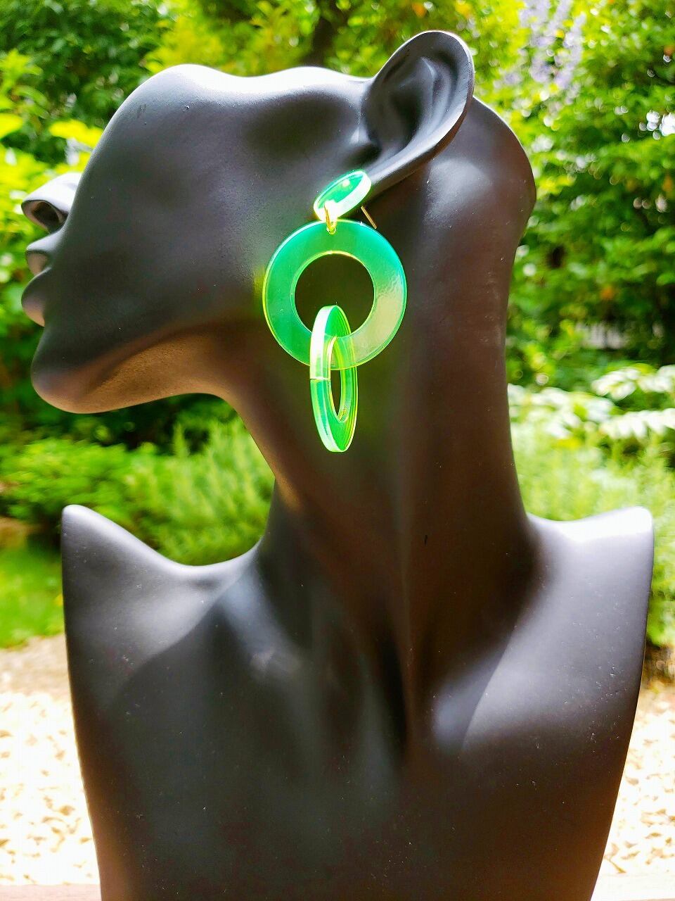 ダブルラウンドピアス ネオンイエロー 蛍光 ネオンカラー