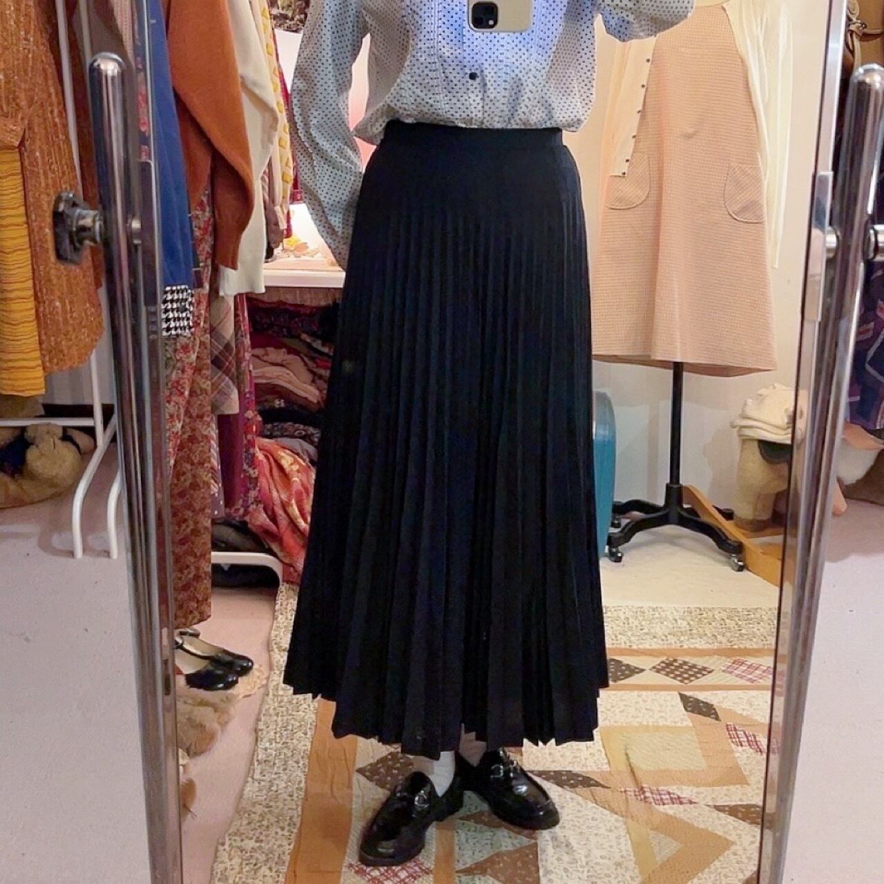 gray accordion pleats skirt