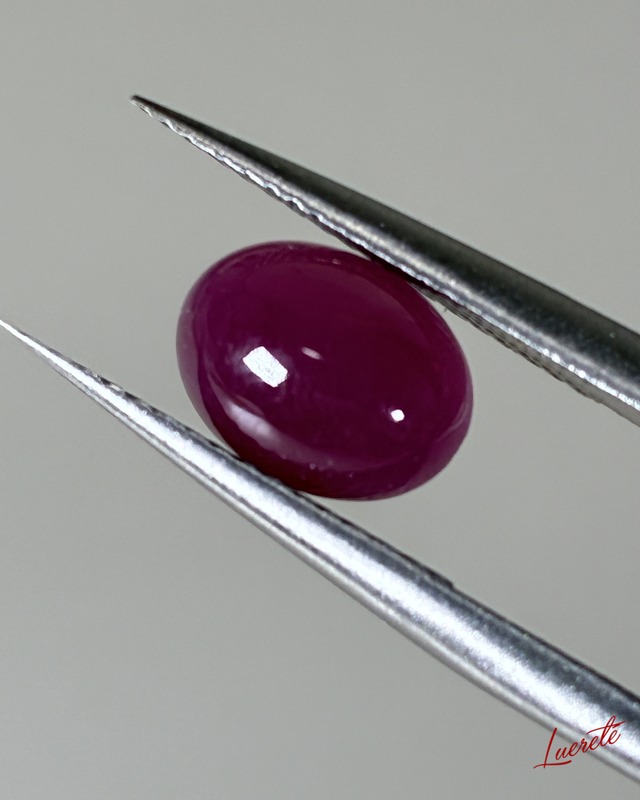 Natural Ruby 2.05ct Cabochon Loose Gemstone 天然ルビー 2.05ct カボション ルース【LE0015】